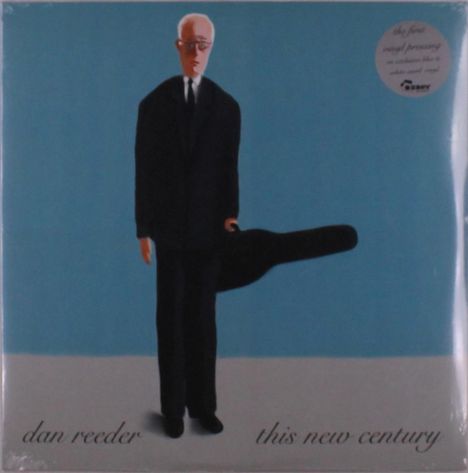 Text: "dan reeder this new century". Illustration: Ein Mann im Anzug mit Brille hält einen schwarzen Gitarrenkoffer. Hintergrund blau.