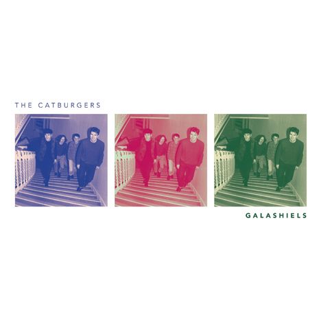 Text: "THE CATBURGERS" oben links, "GALASHIELS" unten rechts. Drei identische Fotos zeigen Menschen auf einer Treppe.