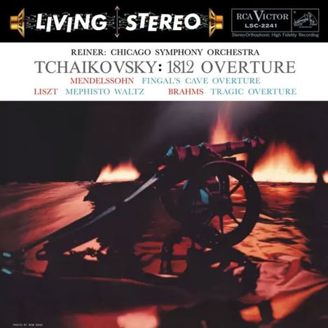 "Living Stereo" oben, "Tchaikovsky: 1812 Overture" zentral, darunter Künstlernamen. Eine Kanone steht im Vordergrund.