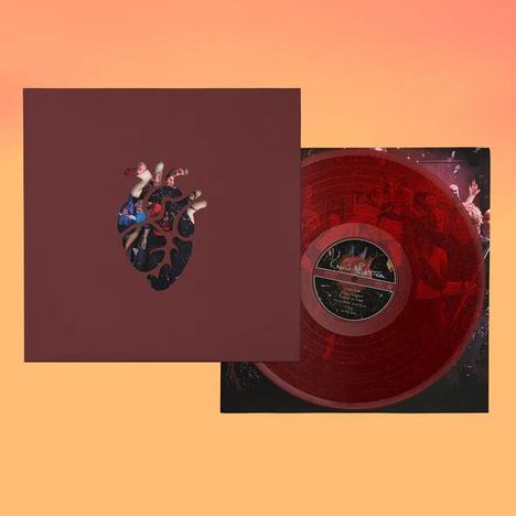 Ein rotes Label oben rechts mit weißem Text "THAO". Darunter eine künstlerische Herz-Collage auf dunklem Hintergrund.