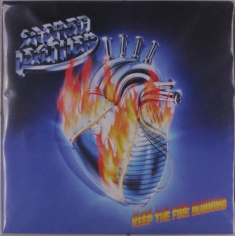"KEEP THE FIRE BURNING" steht unten. Oben ein metallisches Herz mit Flammen, umgeben von blauen Farbtönen.