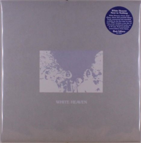 Text: "White Heaven", "White Heaven Next to Nothing". Eine blass dargestellte Gruppe von Personen in einem Wald.