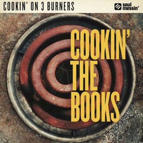 "COOKIN' ON 3 BURNERS" oben, "COOKIN' THE BOOKS" groß im Zentrum. Bild einer roten Herdspirale aus Metall.