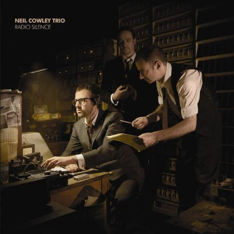 Neil Cowley (geb. 1972): Radio Silence, CD