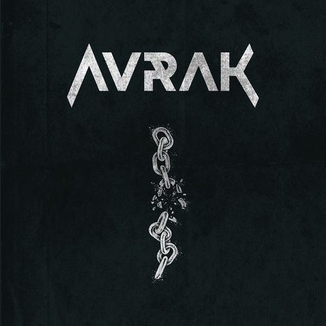 "AVRAK" in grauer Schrift auf schwarzem Hintergrund. Darunter eine gesprenkelte, gesprungene Kette.