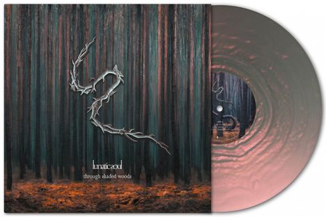 „lunatic soul“, „through shaded woods“. Eine mystische Illustration eines Waldes auf einem Schallplattencover.