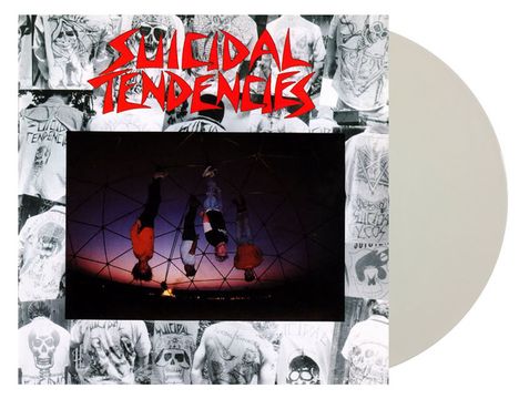 "Suicidal Tendencies" in roter Schrift. Schwarz-weiße Collage von T-Shirts, darunter ein dunkles Bild von drei Personen.