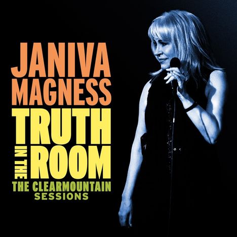 Text: "Janiva Magness Truth in the Room The Clearmountain Sessions." Eine Frau hält ein Mikrofon in der Hand.