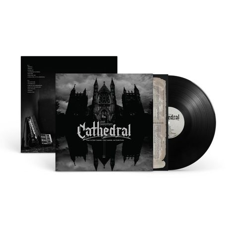 Der Text "John Carpenter's Cathedral" erscheint zentral auf einem schwarz-weißen Plattencover mit gotischer Kathedrale.