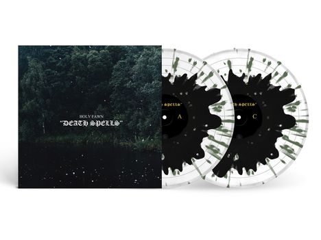 "Death Spells" von Holy Fawn. Zwei Schallplatten mit schwarzem und grünem Spritzmuster, ein Wald im Hintergrund.