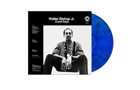 "Walter Bishop Jr. Coral Keys" steht oben. Darunter ein Mann in gemustertem Hemd, sitzend. Linke CD in Marmorblau.