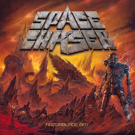 Der Text lautet "Space Chaser" und "Razorblade Bay". Eine düstere Landschaft mit einem Skelett-Roboter und Totenköpfen.