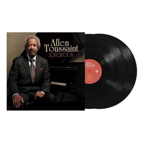 "Allen Toussaint Songbook" steht oben. Ein Mann im Anzug sitzt vor einem Klavier. Daneben zwei schwarze Schallplatten.