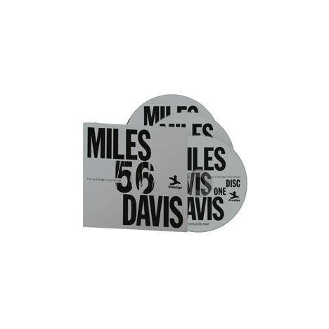 Aufschrift: "MILES DAVIS 56", "the prestige recordings", "DISC ONE". Zwei CDs und eine Hülle mit stilvollem Design.