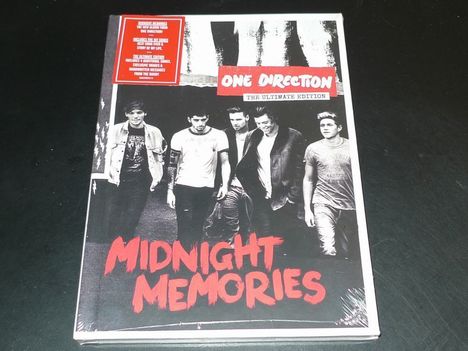 One Direction: Midnight Memories (The Ultimate Edition) (Hardcover-Book) (DVD-Format), CD