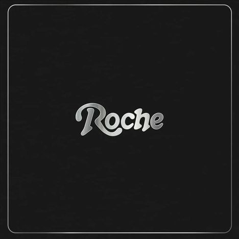 Text: "Roche". Ein silbernes Logo auf schwarzem Hintergrund mit dünnen Linien als Rahmen.