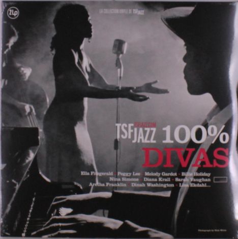 TSF Jazz 100% Divas: Silhouette einer Frau singt, ein Mann im Vordergrund schaut zu, Jazz-Atmosphäre.