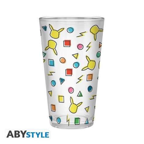 ABYSTYLE unten links. Glas mit bunten Formen: Kreise, Quadrate, Dreiecke, Blitze und gelbe Silhouetten mit Ohren.