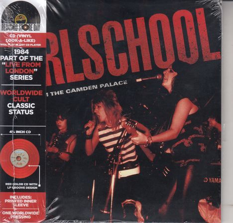 "1984 PART OF THE 'LIVE FROM LONDON' SERIES" zeigt eine Band auf der Bühne. Energetische Performance und roter Schriftzug.