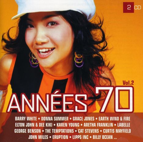 Text: "ANNÉES 70 Vol.2" und Künstlernamen.
Eine lachende Frau mit weißer Mütze vor gelbem Hintergrund.