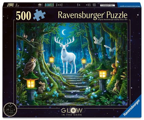 500 Teile, Ravensburger Puzzle, "Glow in the Dark". Ein weißer Hirsch im Wald mit Tieren und leuchtenden Laternen.