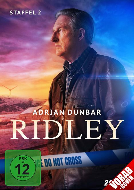 „STAFFEL 2“, „ADRIAN DUNBAR“, „RIDLEY“, „FSK ab 12 freigegeben“, „VORAB-COVER“. Ein Mann im Profil vor buntem Himmel.