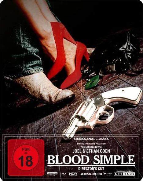 "Blood Simple", "Joel & Ethan Coen", rote Schuhe neben einem Revolver und einem Cowboystiefel auf Holzboden. Ab 18.