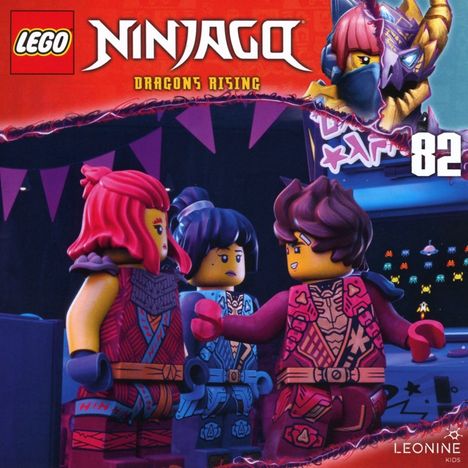 Texte: NINJAGO Dragons Rising, 82. Illustration: Drei Lego-Figuren in Rüstungen stehen in einer Szene.