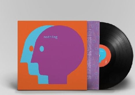 Text: „Nothing“. 

Illustration: Farbige Silhouetten von zwei Köpfen, übereinandergelegt, in Orange, Blau und Lila mit einer Schallplatte.