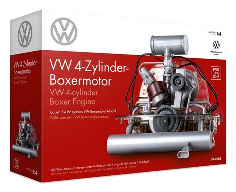 „VW 4-Zylinder-Boxermotor“ beschreibt ein Modellbaukasten-Set. Daneben Abbildung eines Motors auf roter Schachtel.