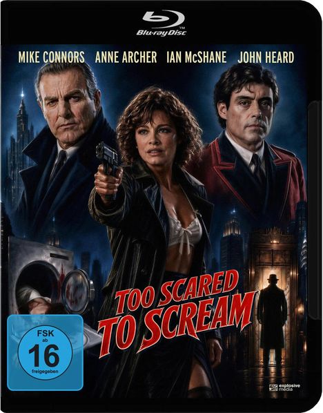 Drei Personen vor einer nächtlichen Skyline. Eine Frau zielt mit einer Pistole. Der Titel lautet "Too Scared to Scream".