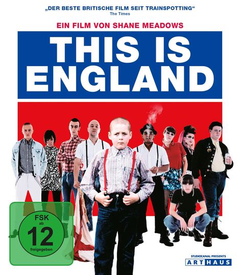 Text oben: "Der beste britische Film seit Trainspotting."
Zentral: "This Is England" in großen Buchstaben. FSK 12 Logo. 
Darunter stehen mehrere Personen in unterschiedlicher Kleidung.