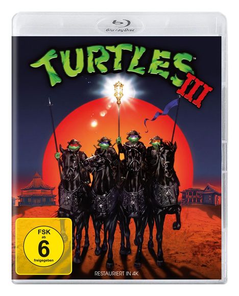 „TURTLES III“ und „RESTAURIERT IN 4K“. Vier anthropomorphe Schildkröten auf Pferden vor einem roten Sonnenuntergang.