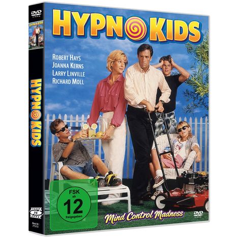 Texte: "HYPNO KIDS", "Mind Control Madness", FSK 12. Menschen mit Getränken, Frau mit Tablett, Rasenmäher, blauer Himmel.