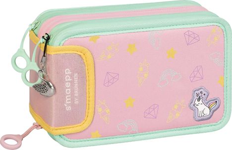 "smäepp by BRUNNEN" ist der Text. Buntes Federmäppchen mit Sternen, Regenbögen und Einhorn-Katze.