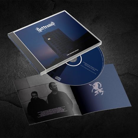 CD-Cover mit "Dererand" und "The Longest Night", CD und Booklet mit Bild von zwei Männern und blauem Design-Element.
