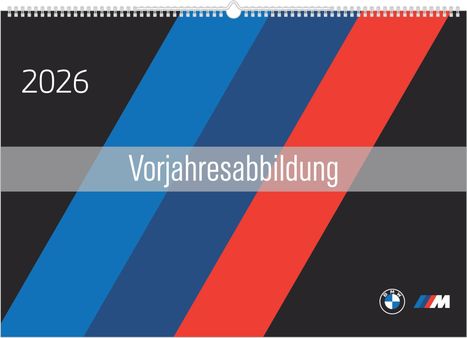 Text: "2026", "Vorjahresabbildung". Illustration mit schwarzen, blauen und roten diagonalen Streifen, BMW-Logo.