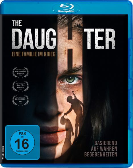"THE DAUGHTER: Eine Familie im Krieg, basierend auf wahren Begebenheiten. FSK 16. Gesicht mit Schatten eines Soldaten."