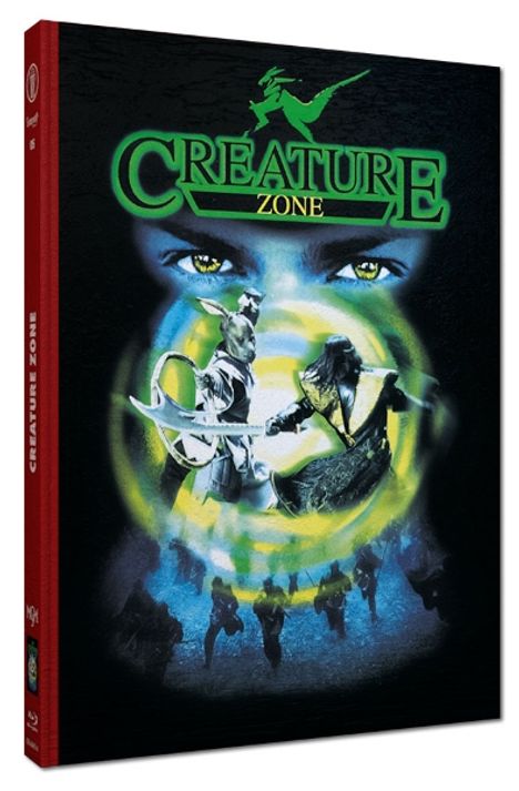 "CREATURE ZONE" in grüner Schrift, darunter zwei Krieger im Kampf, umgeben von weiteren Figuren in bläulichem Licht.