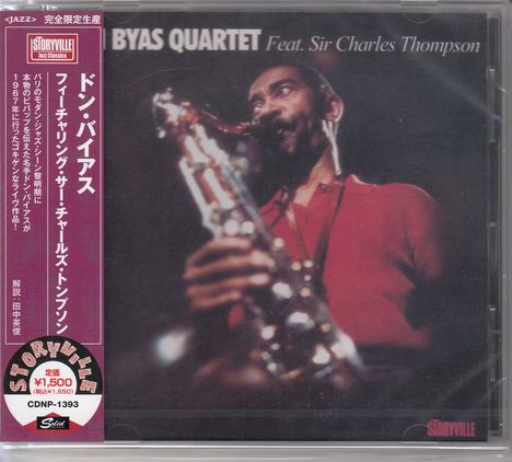 "BYAS QUARTET Feat. Sir Charles Thompson". Links steht japanischer Text. Ein Musiker in rotem Hemd spielt Saxofon.