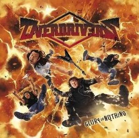 Text: "GLORY or NOTHING". Illustration: Vier Personen fliegen dynamisch vor explosivem Hintergrund.