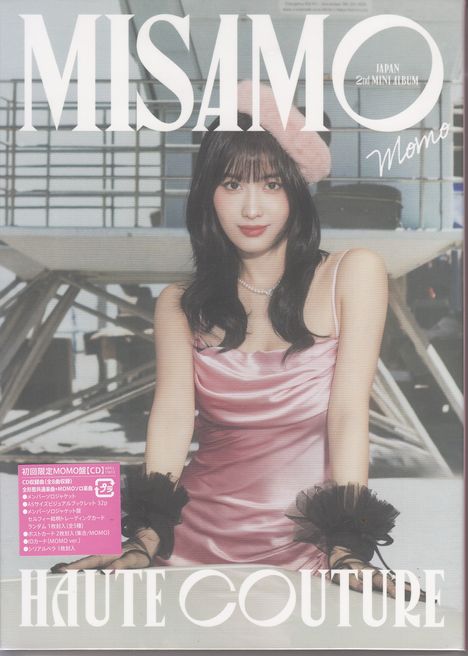 MiSaMo: 2nd Mini Album (Momo), 1 CD und 1 Buch