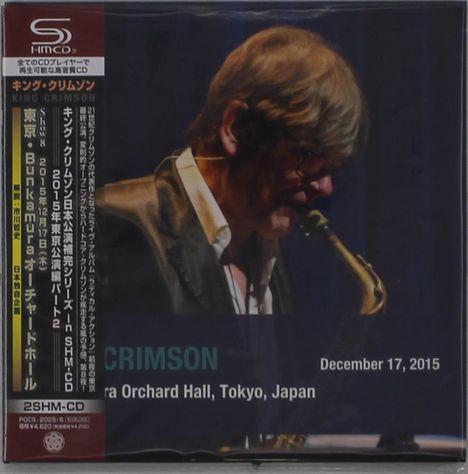 King Crimson, Tokyo, 17. Dezember 2015, Bunkamura Orchard Hall. Ein Mann mit Saxophon.