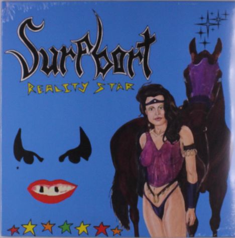 Text: "Surfbort Reality Star". Illustration einer Frau in lila Outfit neben einem Pferd auf blauem Hintergrund.