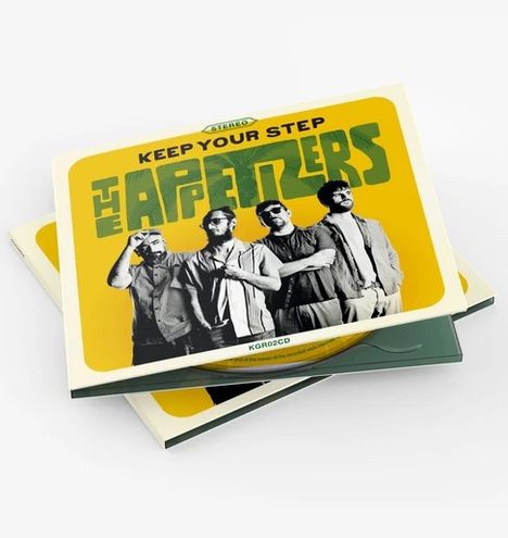 "KEEP YOUR STEP THE APPETIZERS" in fetten Buchstaben, darunter vier Männer in einem Bandfoto auf einem CD-Cover.