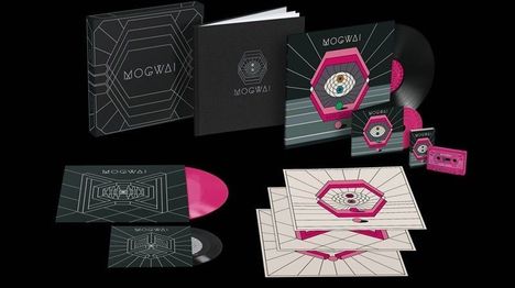Mogwai: Rave Tapes (Limited Edition Deluxe Box Set) (LP + CD + MC + Colored 12" + 7" + Buch + Postkarten), 1 LP, 1 CD, 1 MC, 1 Single 12" und 1 Single 7"