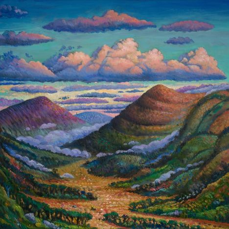 Eine malerische Landschaft mit sanften Hügeln, bunten Wiesen und pastellfarbenen Wolken am Himmel.