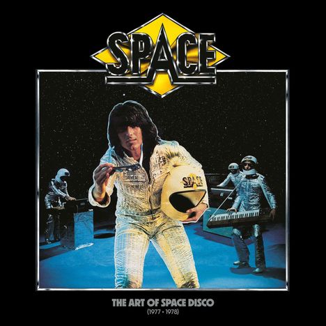 Text "SPACE" auf gelbem Hintergrund, unten "THE ART OF SPACE DISCO (1977-1978)". Menschen im Weltraumanzug mit Instrumenten.
