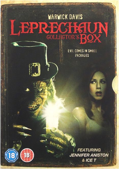 "LEPRECHAUN Collector's Box. Evil comes in small packages. Featuring Jennifer Aniston & Ice T." Ein Kobold mit Hut, erschreckend.