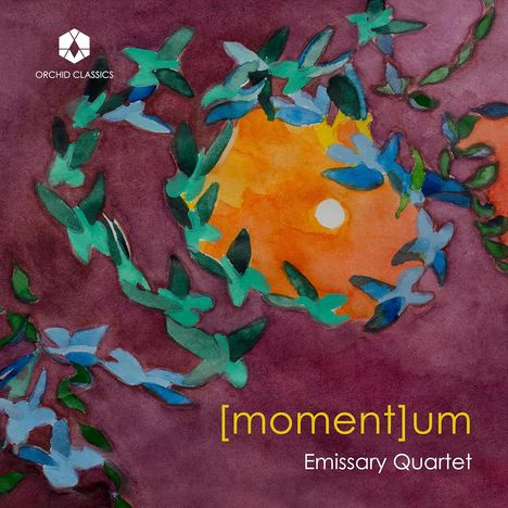 "[moment]um, Emissary Quartet" auf lila Hintergrund. Aquarellmalerei mit orange-gelbem Zentrum und grünen Blättern.